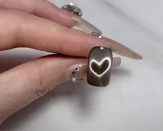 ネイル M🌷nail 長さだし専門店のネイルデザイン