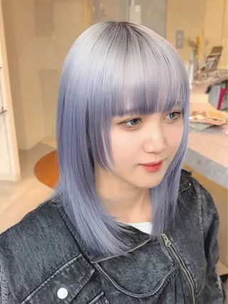 ミディアム カラー ウルフとハイトーン みっちー✂️のヘアスタイル