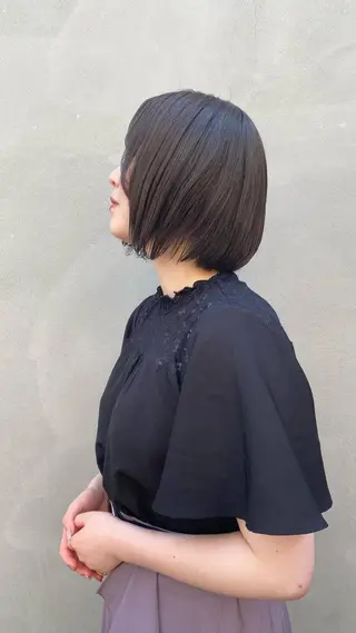 ミディアム カラー ade omotesando所属・ボブ/レイヤー 表参道/runaのヘアスタイル