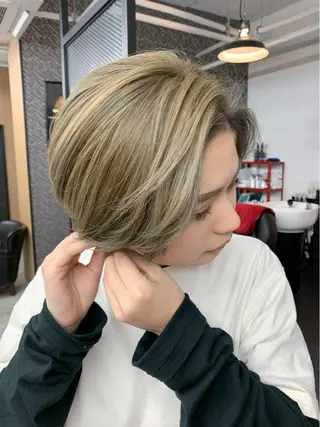 ショート カラー GO TODAY所属・🌹 AKARI 🌹のヘアスタイル