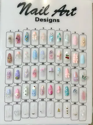 ネイル ercher立川南口店所属・Roa🎀 ercher立川南口のネイルデザイン