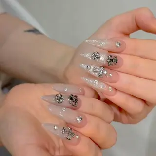 ネイル ATULA Nail 💅チップ長さだしのネイルデザイン