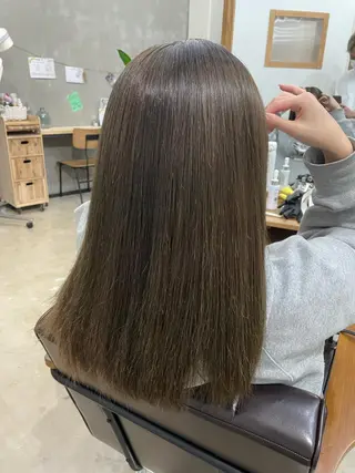 セミロング POCKET  いわき店所属・諸橋 美波のヘアスタイル