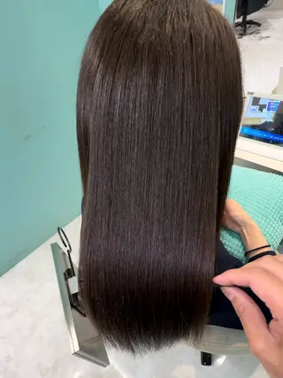 ミディアム 髪質改善ストレート/レイヤーカット/Lee  Horie所属・髪質改善&縮毛矯正 池本　有宏のヘアスタイル