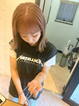 ミディアム カラー Fuuu《フゥ》所属・シノザキ シンゴのヘアスタイル