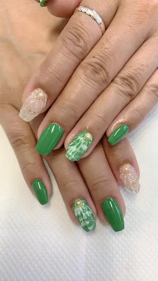 ネイル Munail サロン所属・むねいる nail salonのネイルデザイン