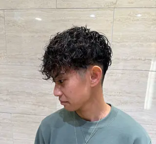 ショート メンズ 河崎 祐矢のヘアスタイル