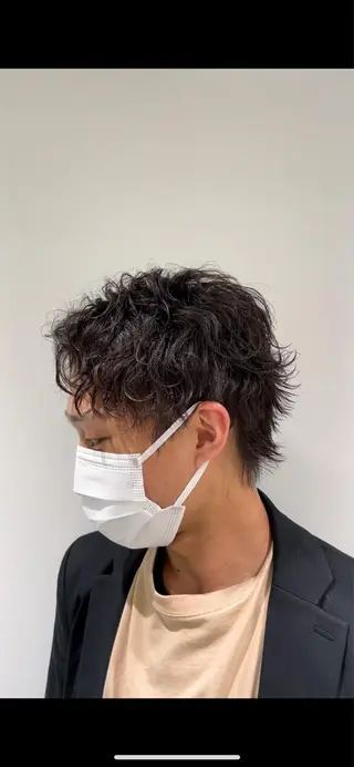 ショート メンズ フェザーパーマ職人 🪶ryosukeのヘアスタイル