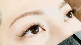 マツエク・マツパ ★ EMINALの眉毛・アイブロウイメージ