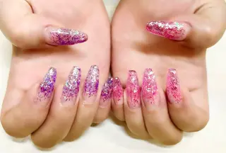 ネイル Y. 🍒maki🍒ྀིのネイルデザイン