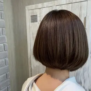 ショート カラー 🫧透け感⋆艶髪💎 山口アヤカのヘアスタイル