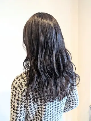 ロング カラー 齊藤 舞風のヘアスタイル