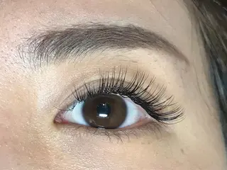 マツエク・マツパ mi:neige所属・mi:neige MIKUのマツエク・マツパデザイン