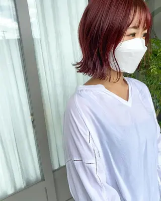 ミディアム カラー 塚原 安優のヘアスタイル