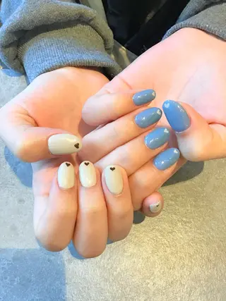 ネイル Nest 岩崎のネイルデザイン