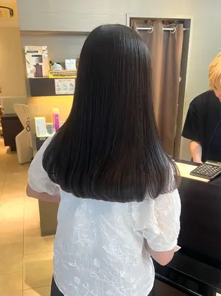 ロング カラー 田中 月菜のヘアスタイル