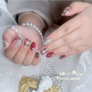 ネイル 美人計ネイルサロン所属・中山 美月のネイルデザイン