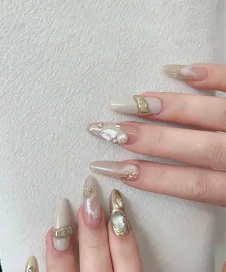 ネイル More Glam渋谷店のネイルデザイン