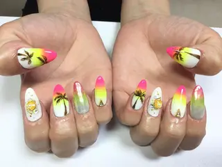 ネイル Megumi Nailのネイルデザイン