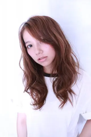 セミロング ロング カラー 【レイヤーカット】 関根【コテ巻パーマ】のヘアスタイル