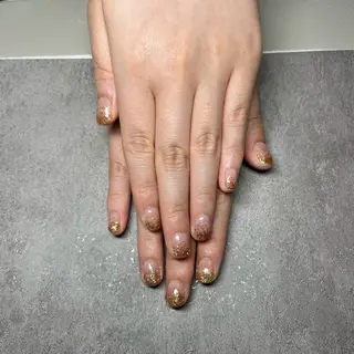 ネイル Can I Dressy 錦糸町店所属・泉水 香穂のネイルデザイン