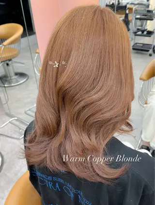 セミロング カラー Londespoir所属・川畑 あやかのヘアスタイル