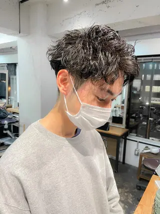 ショート パーマ メンズ メンズパーマ メンズ特化ryoのヘアスタイル