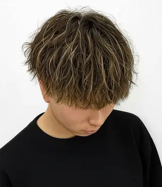 メンズ 山口稜太 メンズ/波巻きパーマのヘアスタイル