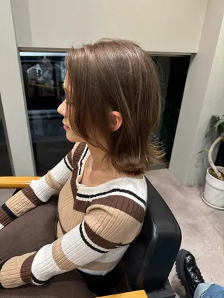 ミディアム カラー 佐藤史哉＊ 韓国レイヤー赤み除去のヘアスタイル