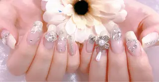 ネイル VIVIAN リサのネイルデザイン