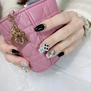 ネイル La neige* yuki 🥯🍑のネイルデザイン