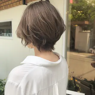 ショート カラー i muのヘアスタイル