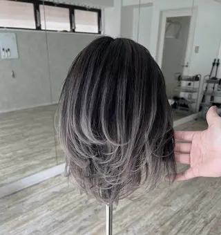 ミディアム カラー ROBIN所属・指名数No.1 /NAOYAのヘアスタイル