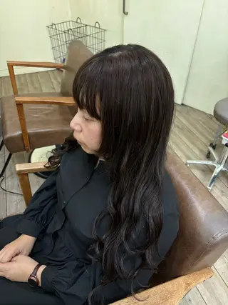 ロング WEST OLAND 黒坂佳乃のヘアスタイル