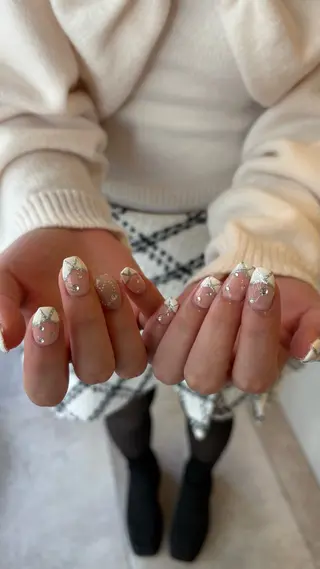 ネイル しおん⭐︎立川 sofaネイリストのネイルデザイン