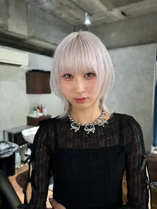 カラー ナチュラル・ハイトー ン🏆HINOKIのヘアスタイル