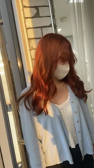 ロング カラー 艶ハイトーン👑♡ NATSUKIのヘアスタイル