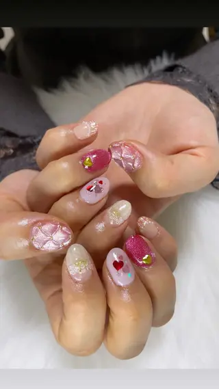 ネイル 岩﨑 美沙のネイルデザイン