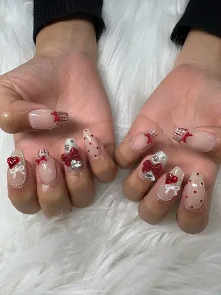 ネイル SHION  のネイルデザイン