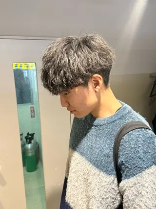 ミディアム パーマ ヘアアレンジ メンズ SALOWIN藤沢店所属・艶カラー の達人のヘアスタイル