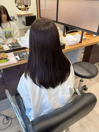 ロング 佐藤 由依/透明感カラーのヘアスタイル