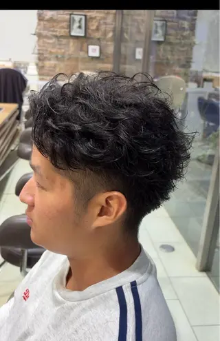 ショート フェザーパーマ🪶 シャドウ/ジュンエイのヘアスタイル