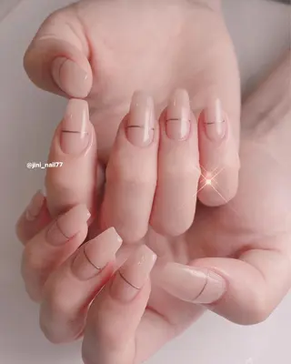 ネイル JINI NAIL所属・ジニ ネイルのネイルデザイン