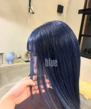 カラー cyan miwaのヘアスタイル
