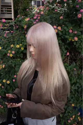 ロング HOPE所属・愛心manami HOPEのヘアスタイル