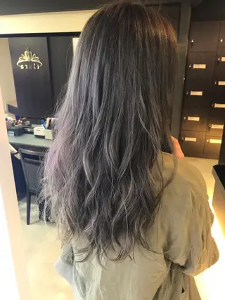 セミロング カラコレなんば店所属・カラコレなんば TOPstylistのヘアスタイル