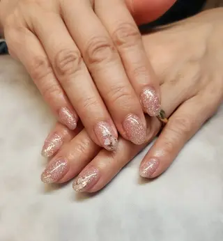 ネイル I.プライベートネイルサロン所属・I.プライベート ネイルサロンの眉毛・アイブロウイメージ