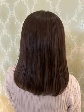 ミディアム カラー EARTH中島 秋桜久のヘアスタイル