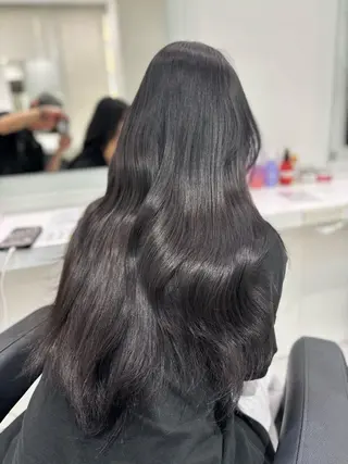 ロング カラー ブリーチなし透明感 ×縮毛矯正🤍ユウのヘアスタイル