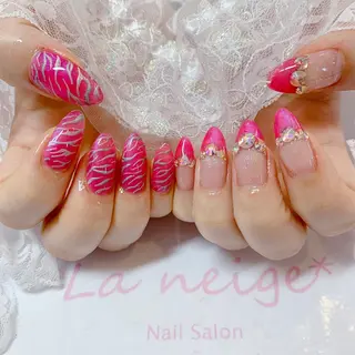 ネイル La neige* yuki 🥯🍑のネイルデザイン